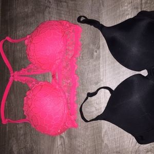 VS PINK BRAS SIZE 32B